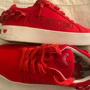 Gently Moschino Heart Chained Sneaker 8m - image 1